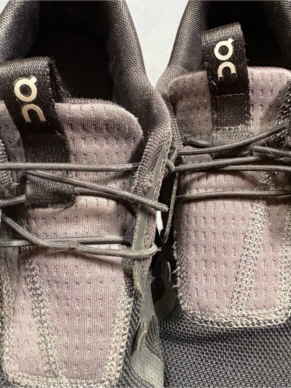 On Cloud Sky youth black running Shoes size 6.5 - Picture 15 of 15